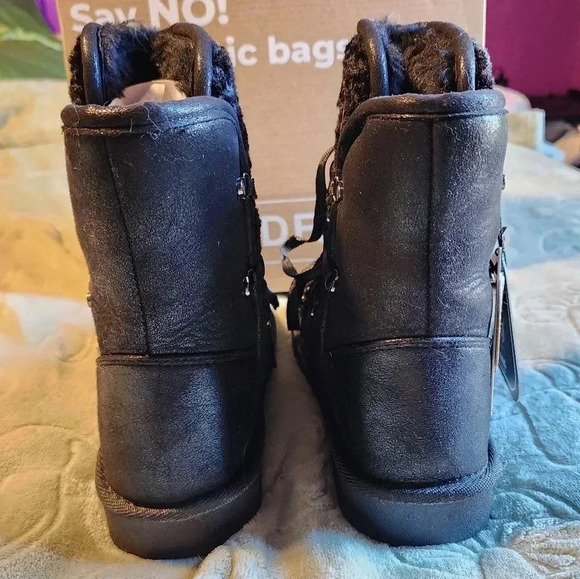 D.Franklin Snow Boots Size EU 38 / US 7 Napatec Plush Black Faux Fur Lined NIB - Picture 4 of 8